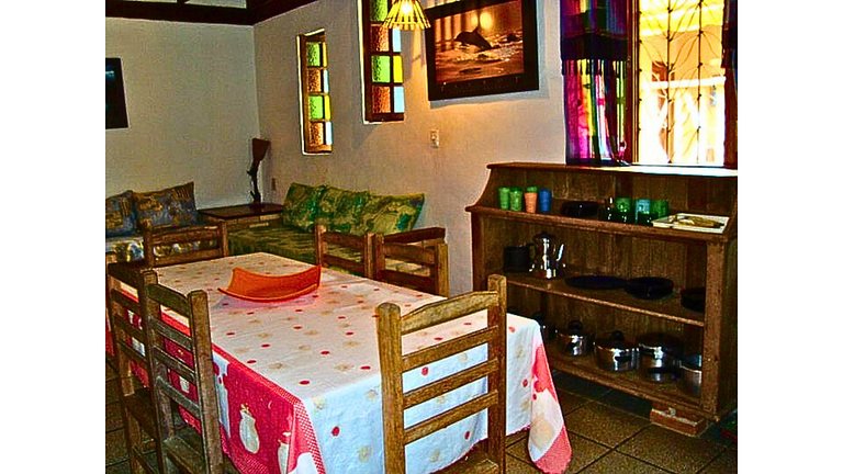 Chalé com Cozinha e Churrasqueira em Maresias