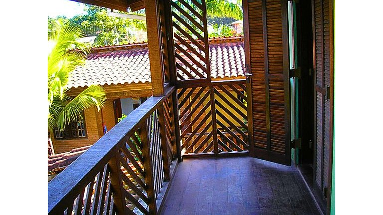 Chalé com Cozinha e Churrasqueira em Maresias