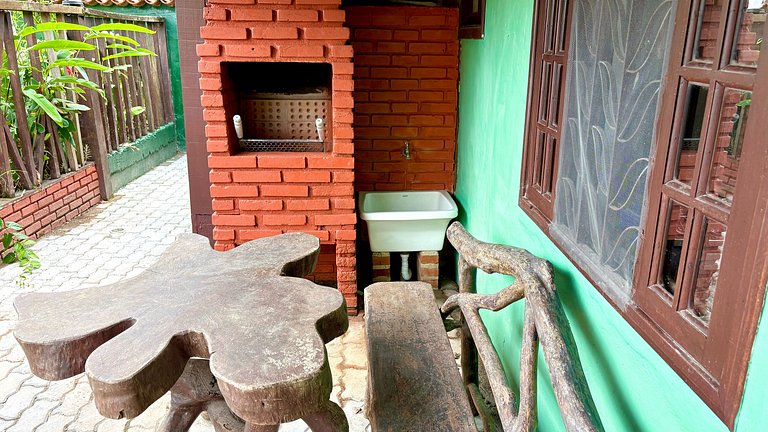 Chalé com Cozinha e Churrasqueira em Maresias