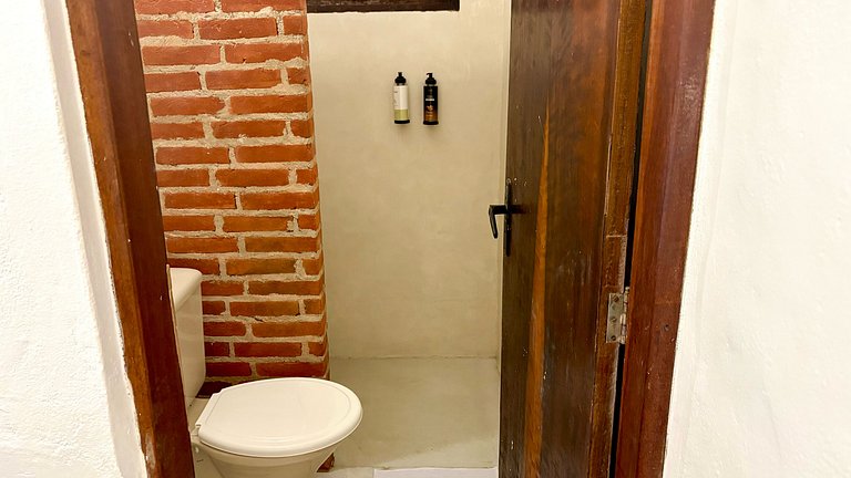 Seu Chalé Completo com Churrasqueira em Maresias