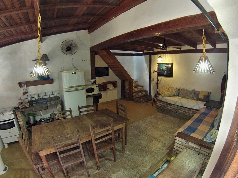 Seu Chalé Completo com Churrasqueira em Maresias