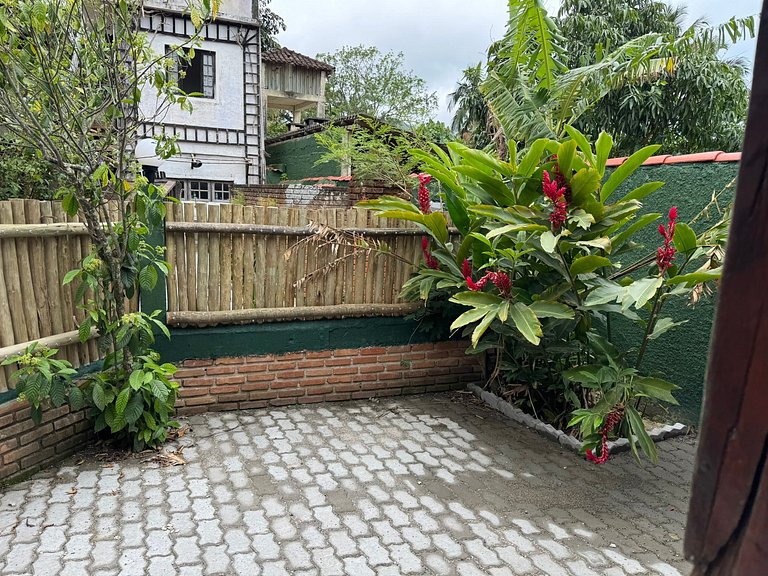 Chalé com Cozinha e Churrasqueira em Maresias