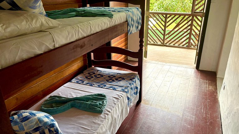 Chalé com Cozinha e Churrasqueira em Maresias