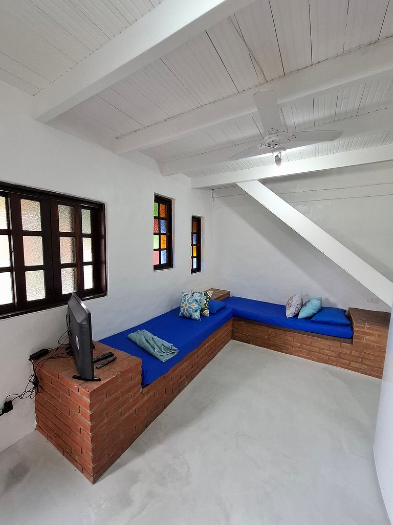 Chalé com Cozinha e Churrasqueira em Maresias