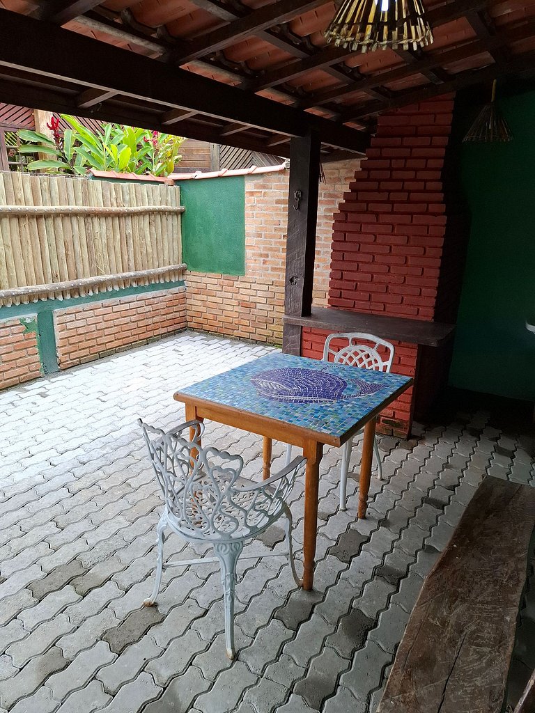 Chalé com Cozinha e Churrasqueira em Maresias