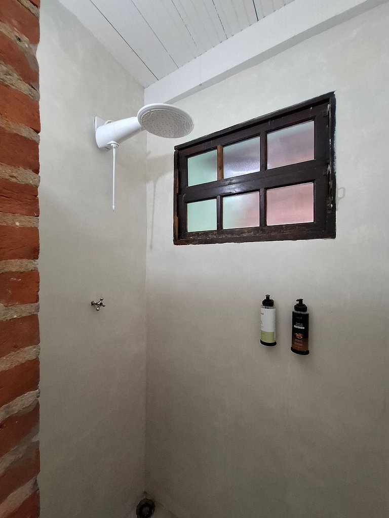 Seu Chalé Completo com Churrasqueira em Maresias