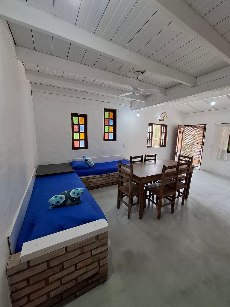 Seu Chalé Completo com Churrasqueira em Maresias