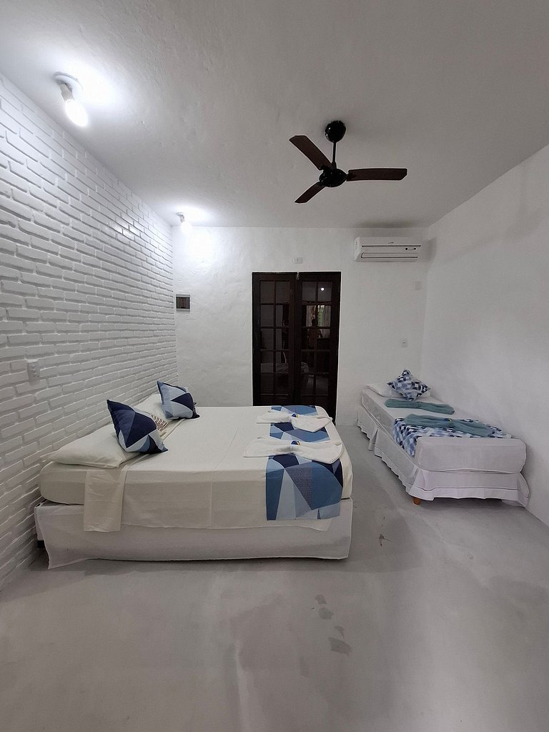 Chalé com Cozinha e Churrasqueira em Maresias